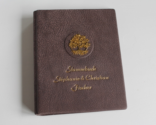 Stammbuch "Goldene Lebensbaum" aus braunem Büffelleder